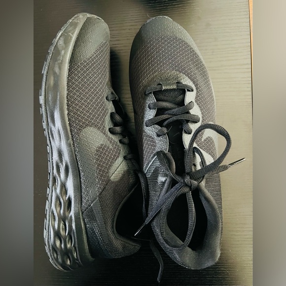 💞HP💞 Nike Running shoes - Picture 2 of 2